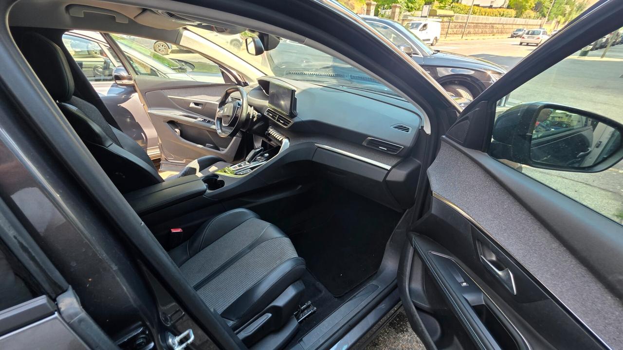Peugeot 5008 BlueHDi 130 S&S EAT8 Active Pack 7 P.