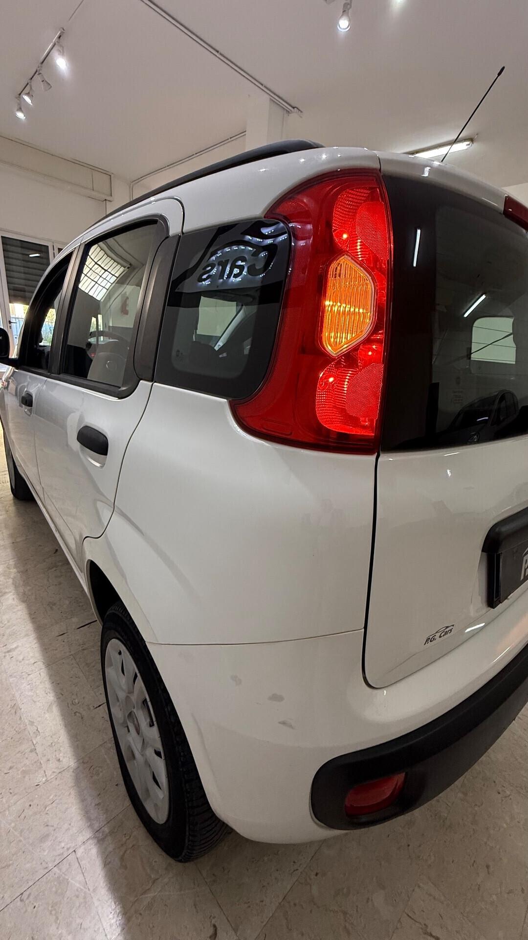 Fiat Panda 0.9 TwinAir Turbo Natural Power Lounge