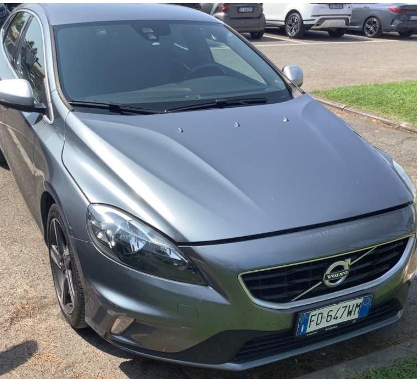 Volvo V40 2.0 D4 Momentum comenuova