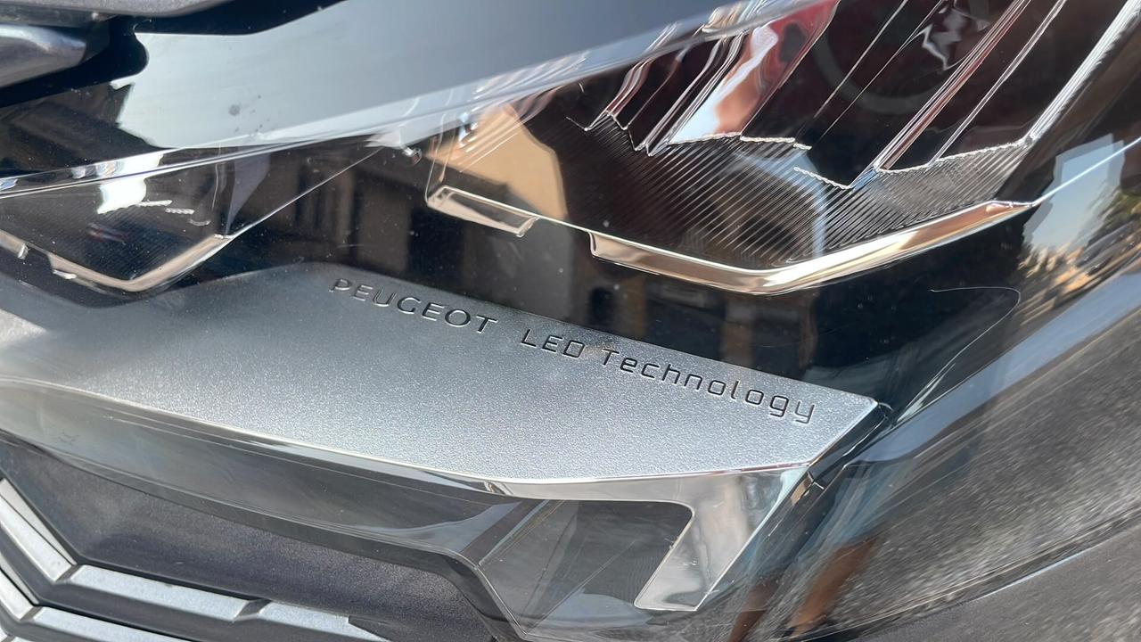 Peugeot 3008 BlueHDi 130 S&S EAT8 GT