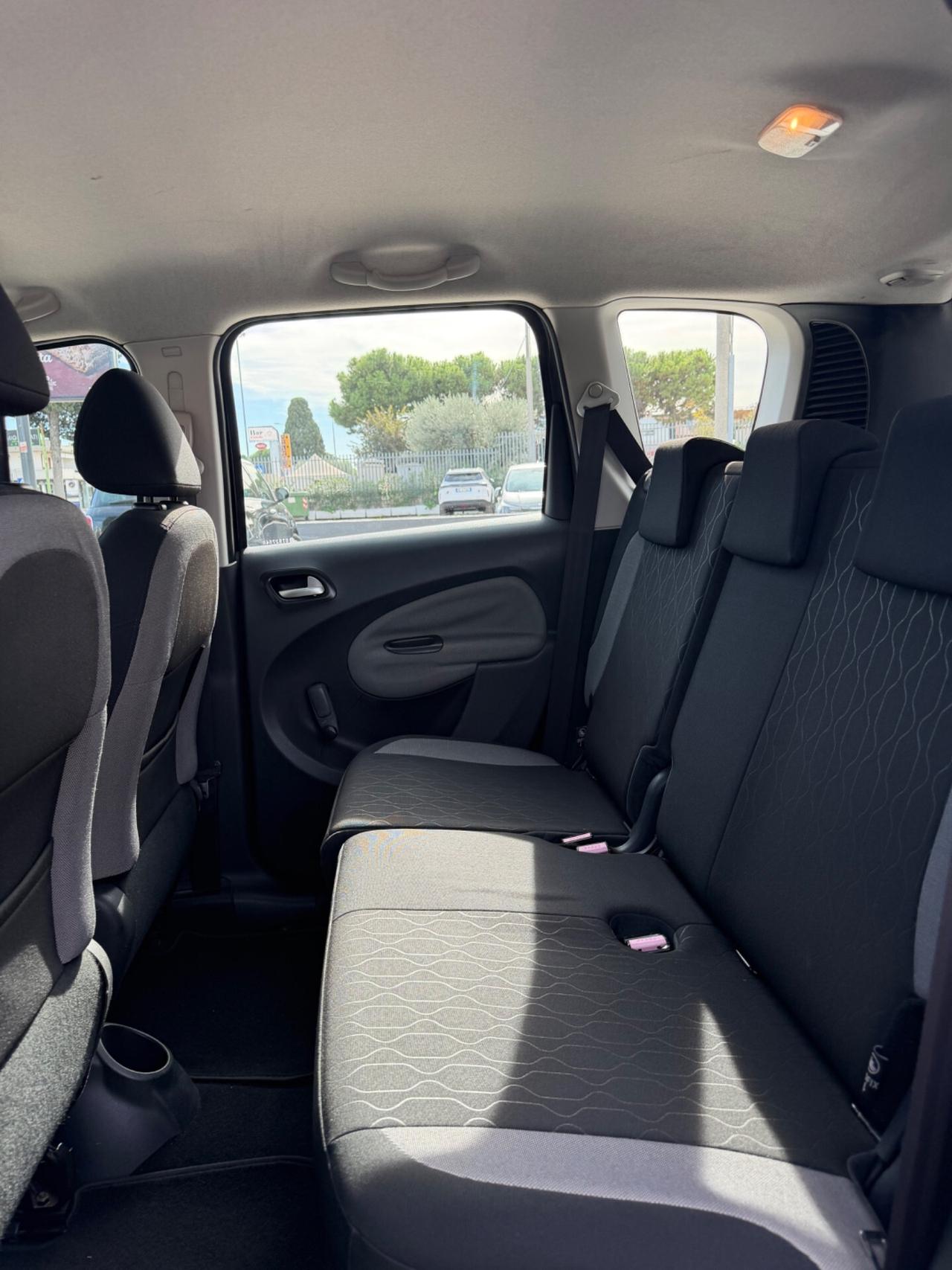 Citroen C3 Picasso 1.6 HDi 90 Seduction + E-Bike INCLUSA