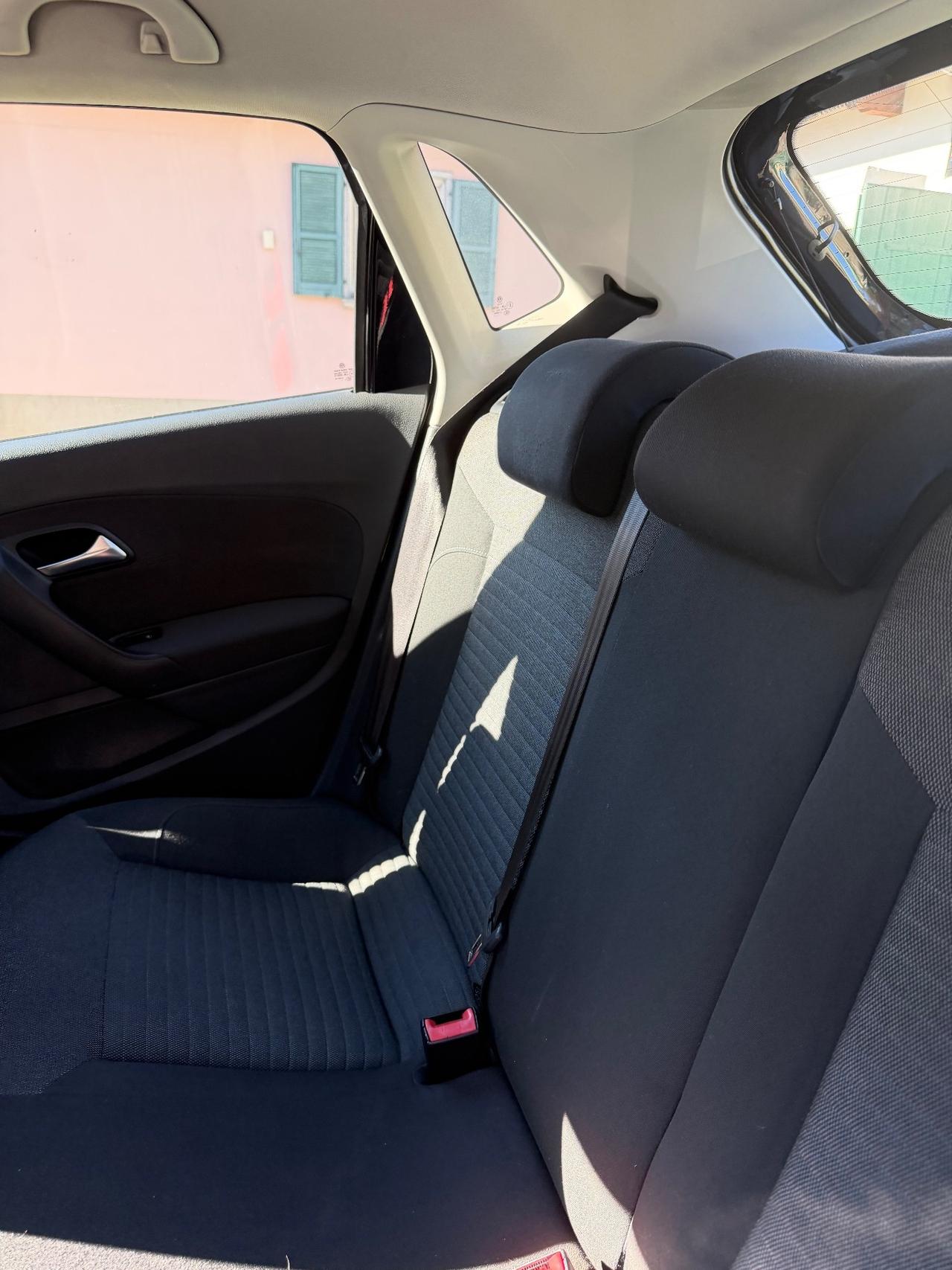 Volkswagen POLO 1.2 TDI DPF 5P NEOPAT KMCERT