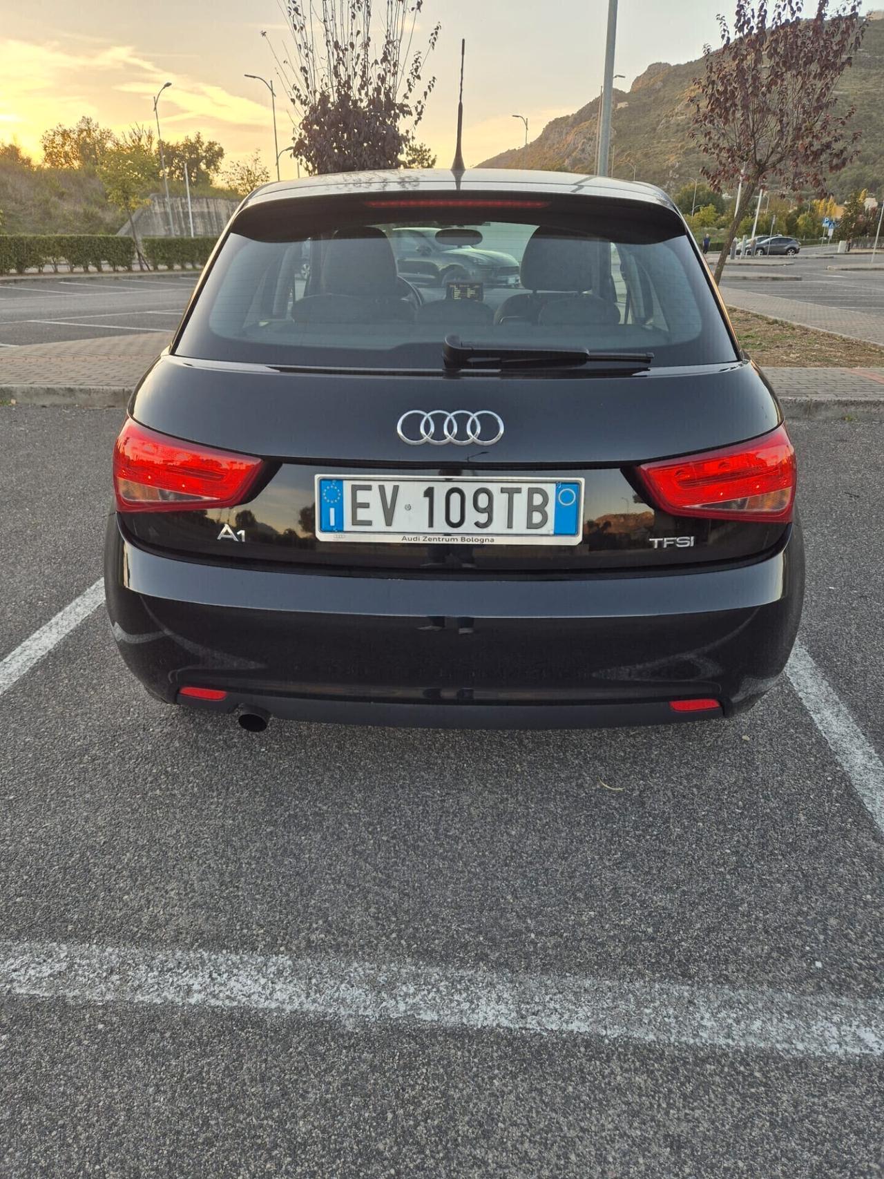 Audi A1 1.2 Tfsi ok neopatentati