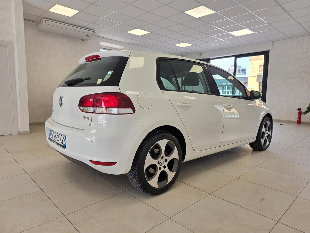 Volkswagen Golf 1.6 TDI DPF 5p. Highline