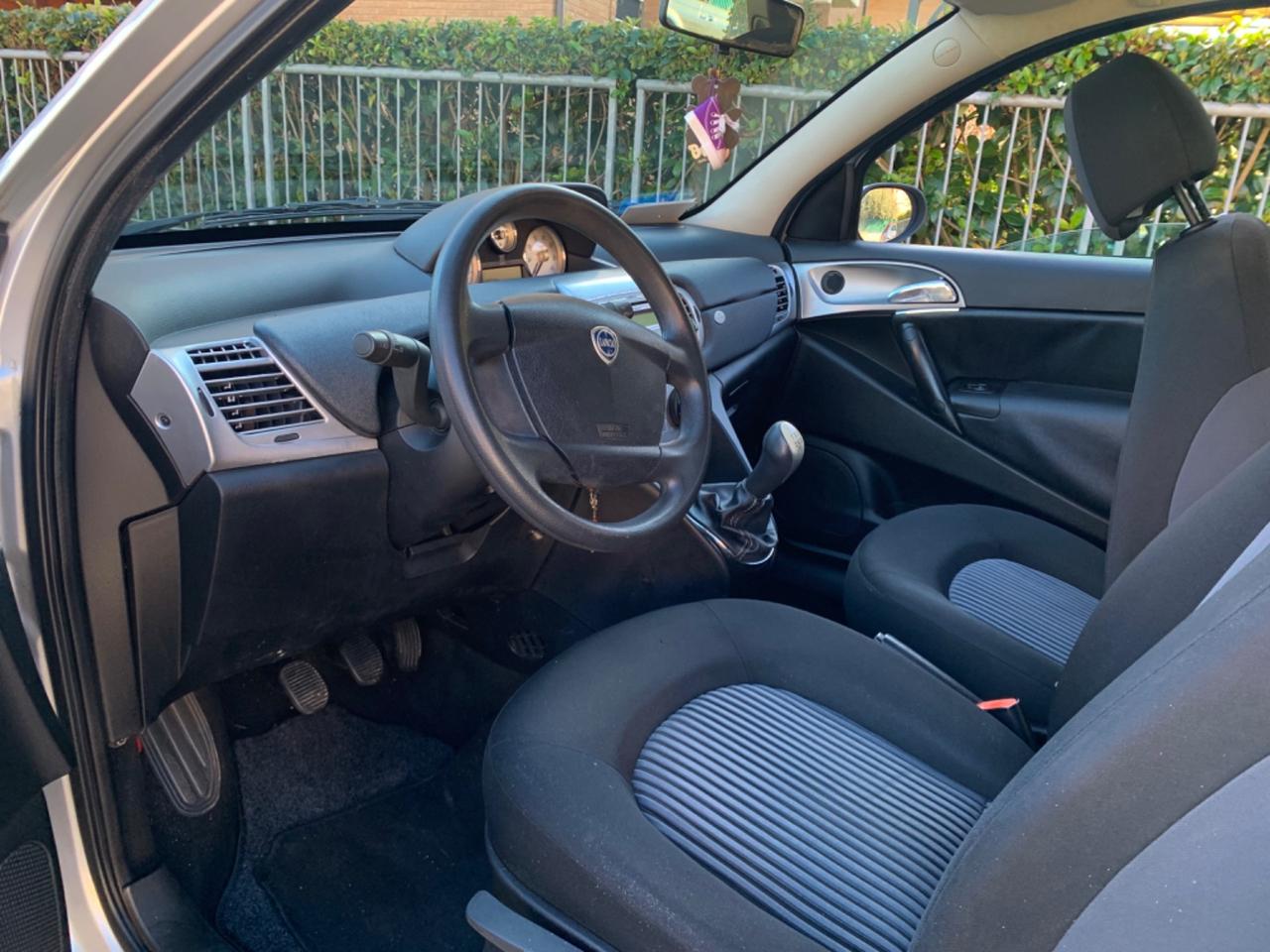 Lancia Ypsilon 1.3 multijet