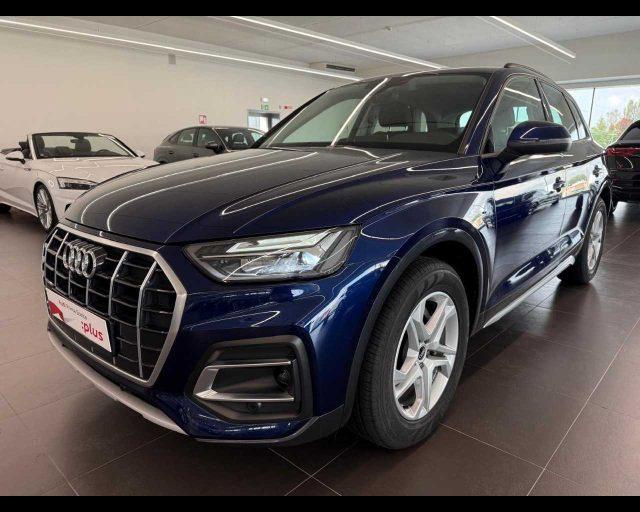 AUDI Q5 35 TDI S tronic Business Advanced