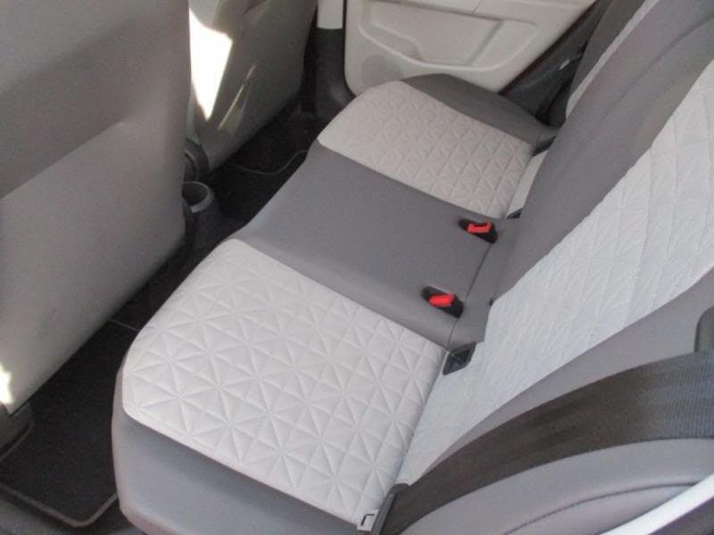 Volkswagen up! 1.0 48kW EVO beats up! BMT