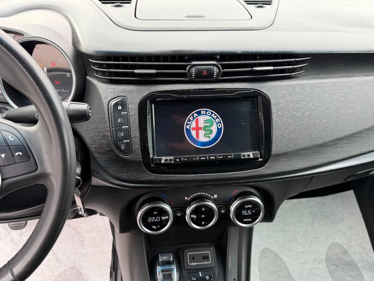 Alfa Romeo Giulietta 1.6 M.JET 120 cv. SUPER (Pack Sport)