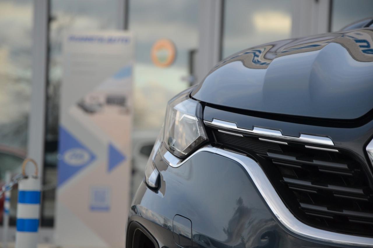 Renault Captur Mild Hybrid 140 CV Intens