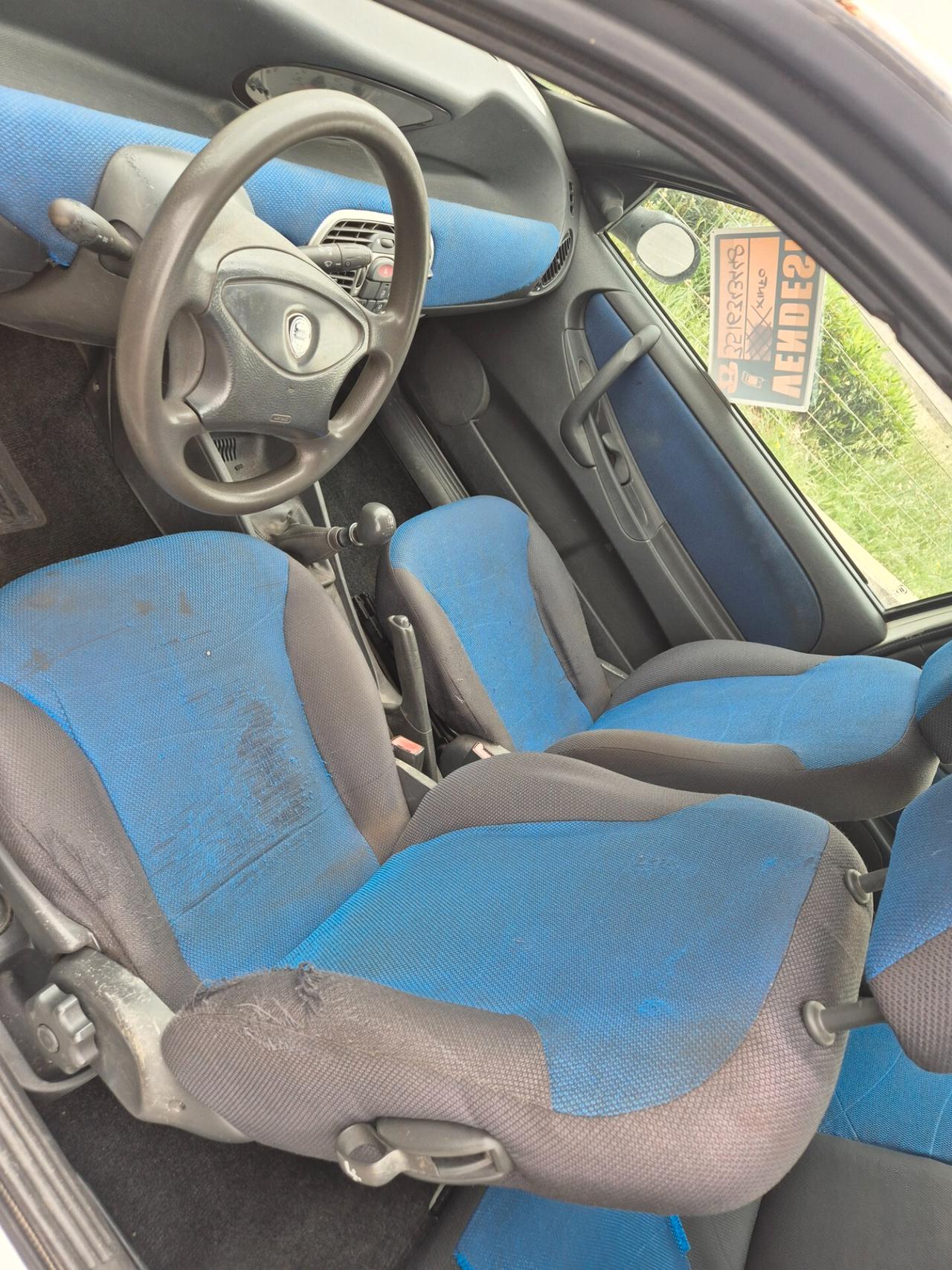 Lancia Y 1.2i cat LS