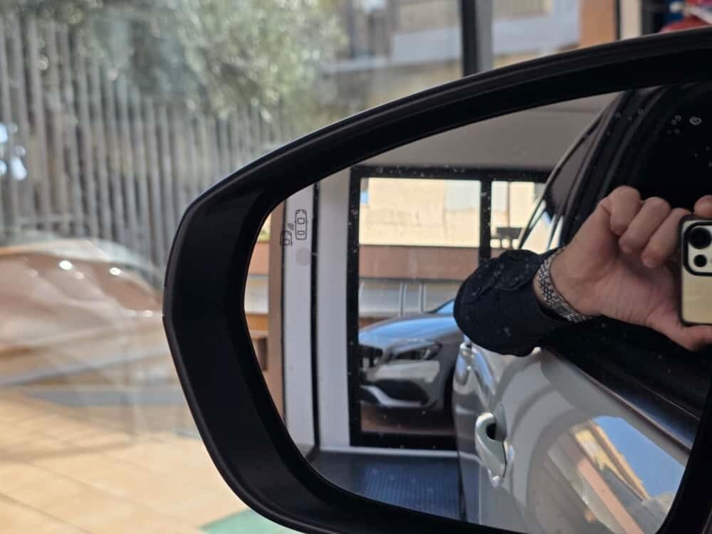 Peugeot 3008 1.5hdi 2023 EAT8 Allure