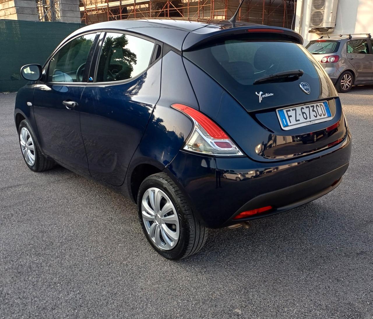 Lancia Ypsilon 1.2 69 CV 5 porte GPL Ecochic Platinum