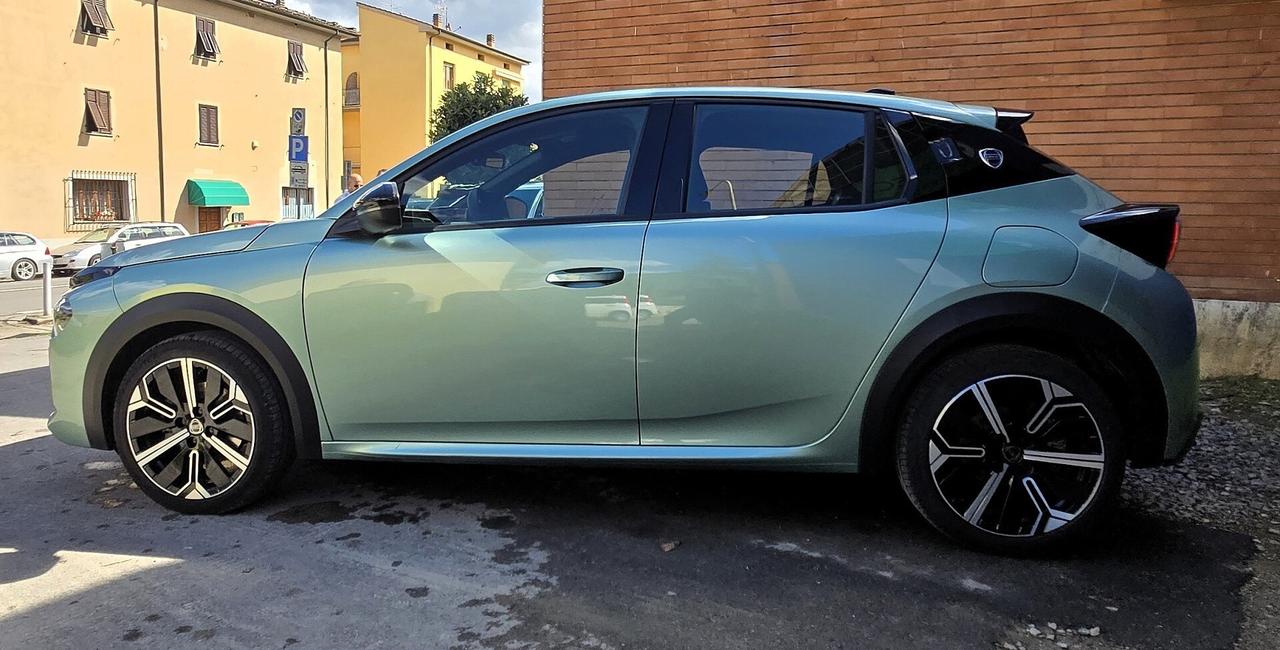 LanciaYpsilon Hybrid e-DCT My24 -1.2 100cv