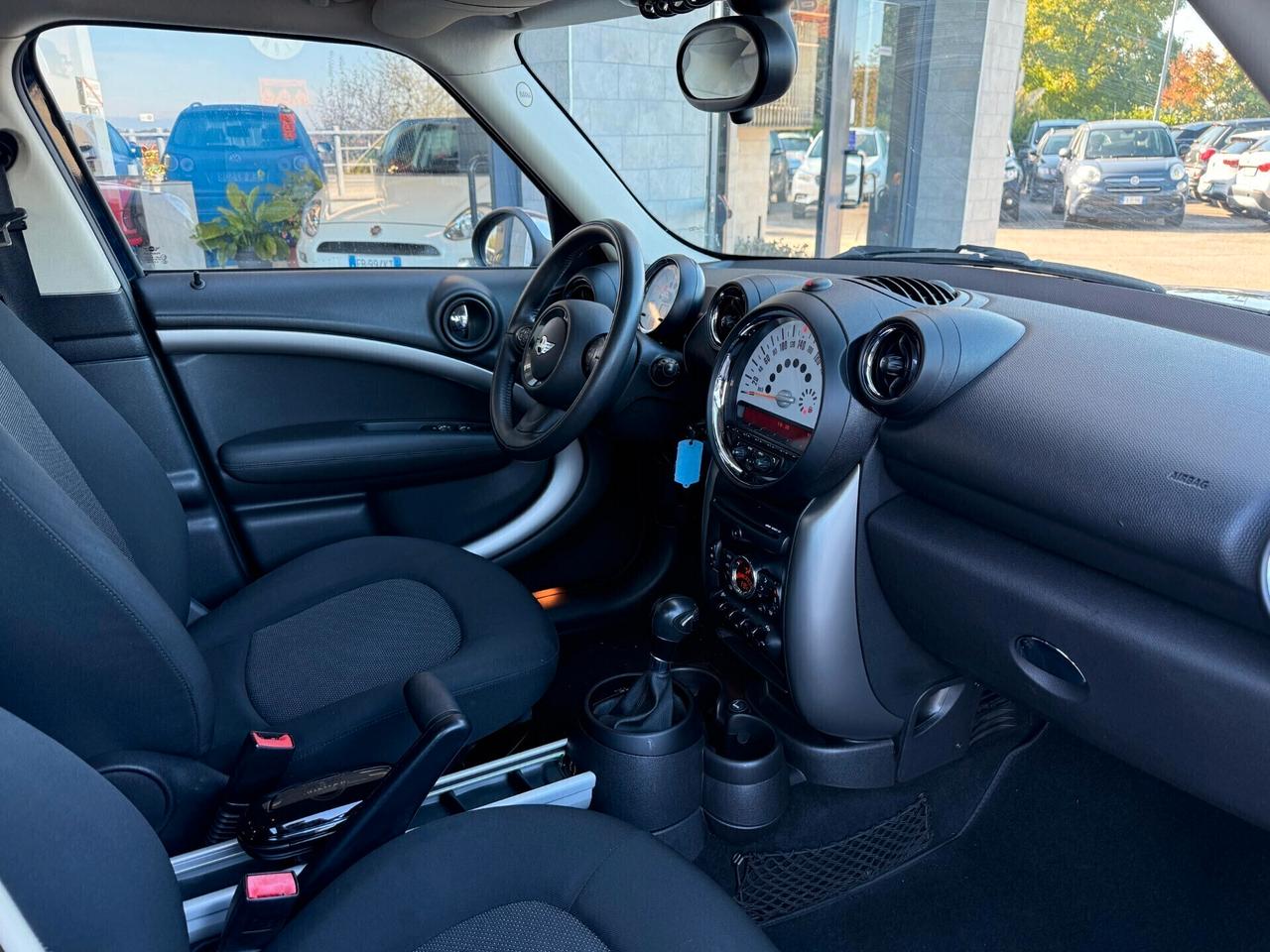 Mini Cooper Countryman 2.0 Diesel Cambio automatico Neopatentati