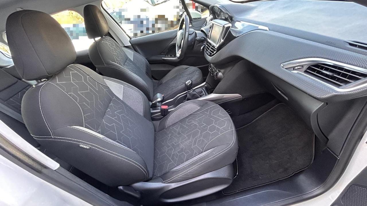 Peugeot 2008 1.6 HDi 75cv