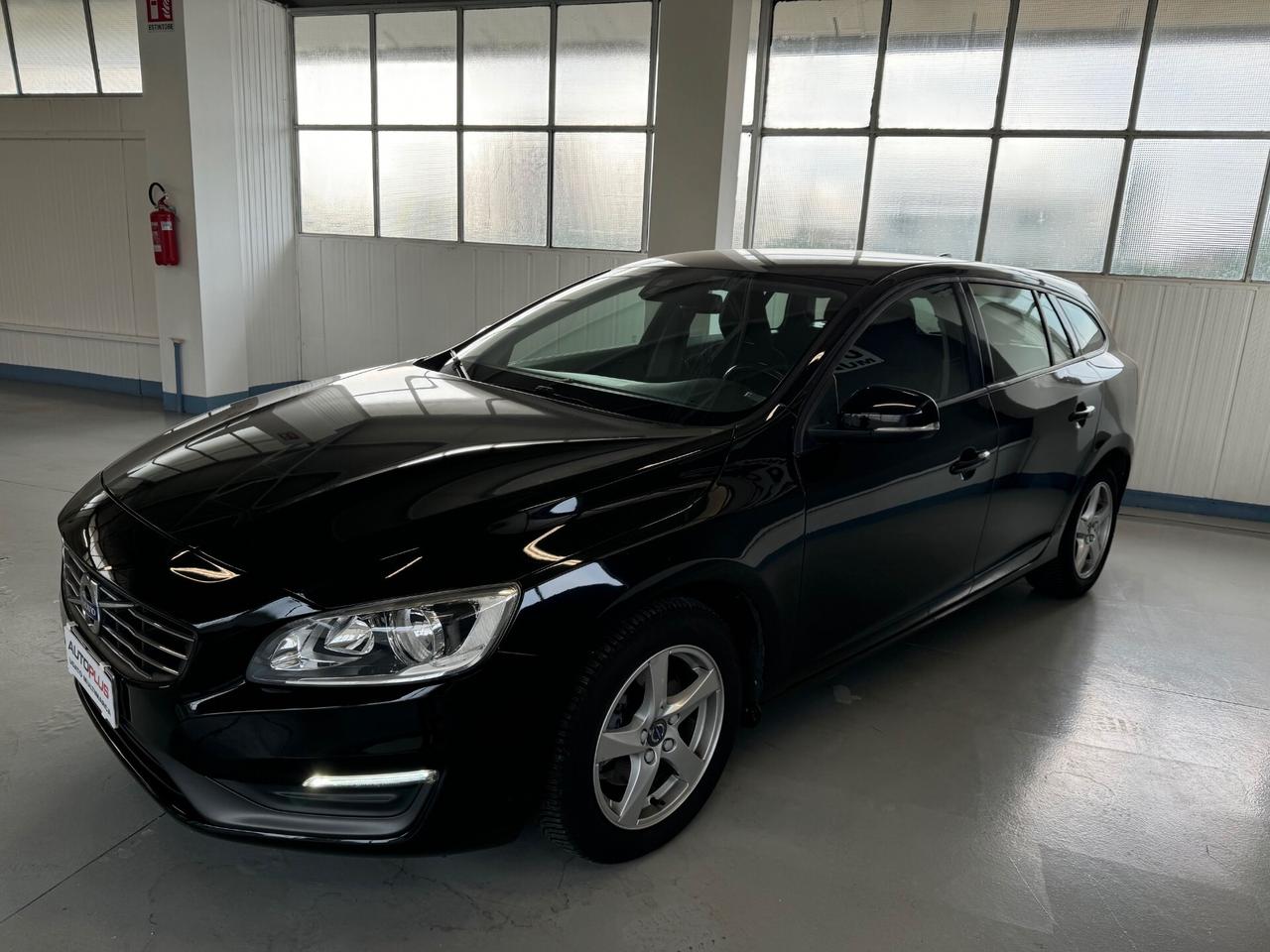 Volvo V60 D2 1.6 Powershift Bussines Navi