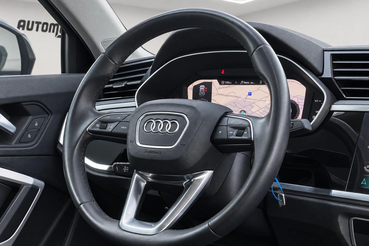 Audi Q3 35 2.0 tdi Business s-tronic