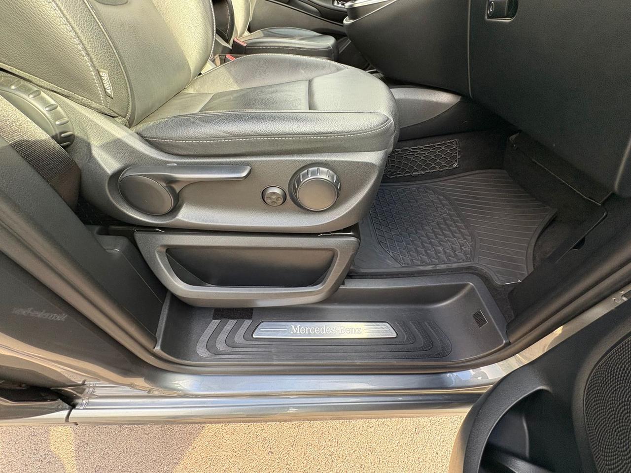 Mercedes-Benz V 250 D Sport #7468