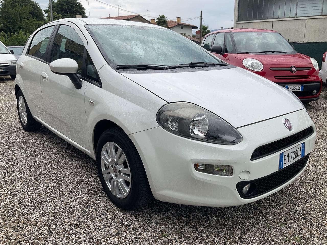 Fiat Punto 1.3 MJT II 75 CV 5 porte Virgin Radio