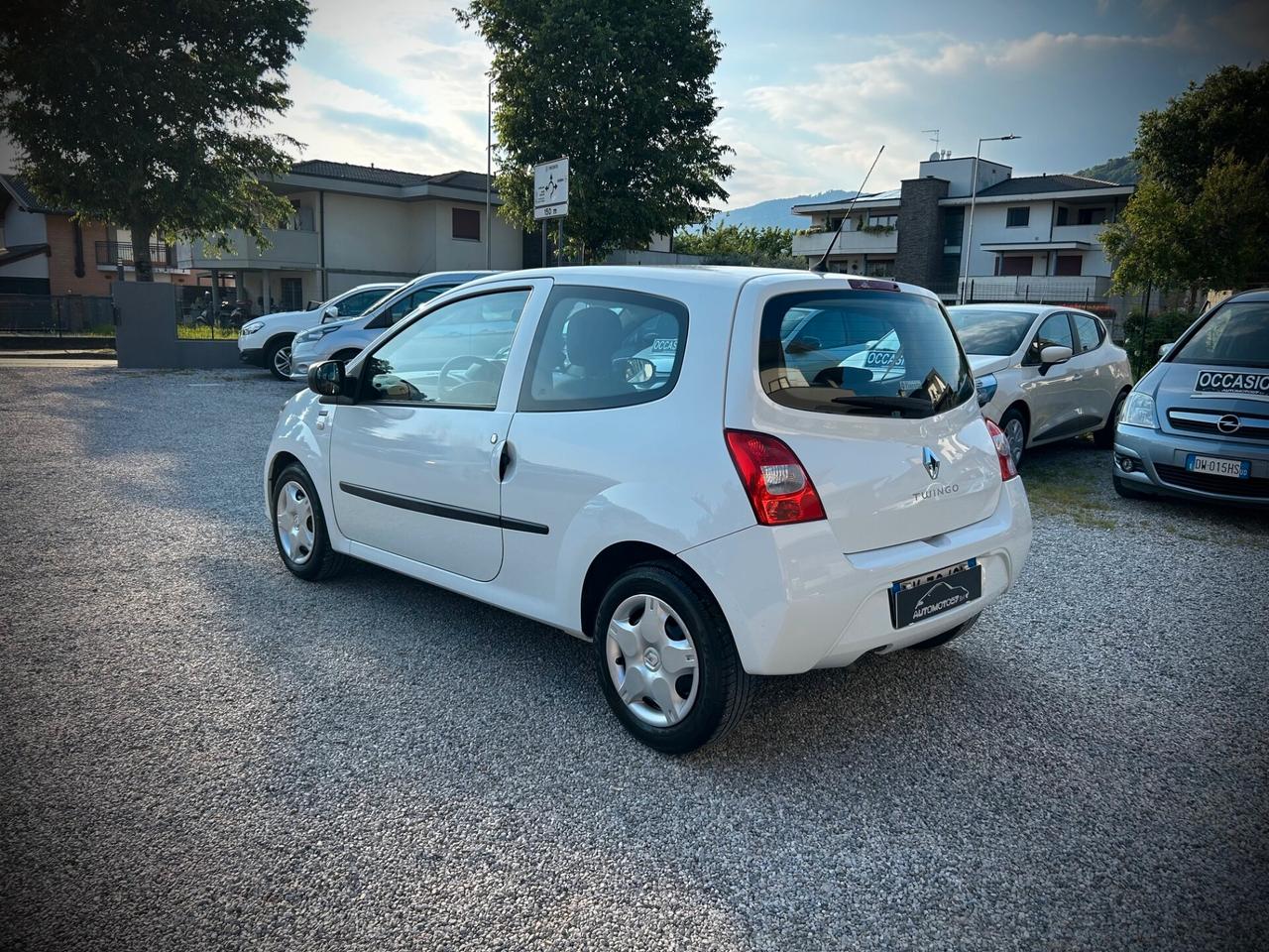 Renault Twingo 1.2 16V -UNIPROPRIETARIO-NEOPATENTATI