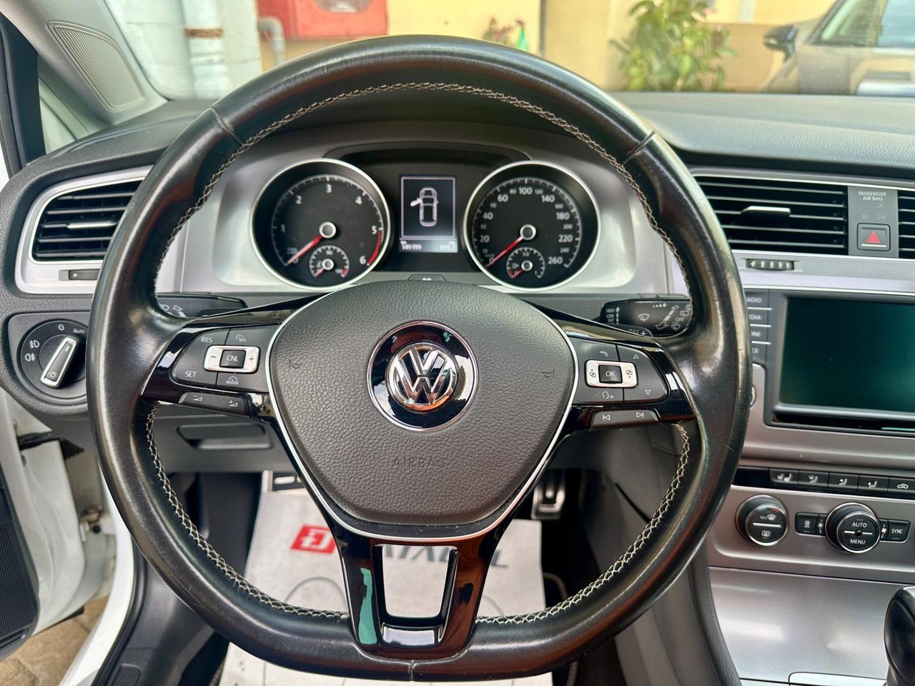 Volkswagen Golf 2.0 TDI DSG 5p. LOUNGE BlueMotion Technology