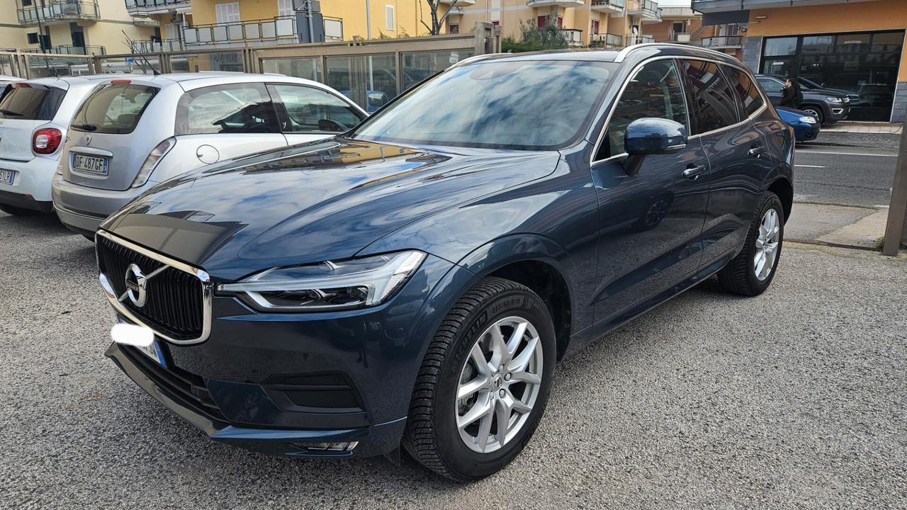 Volvo XC 60 XC60 B5 (d) AWD Geartronic Momentum
