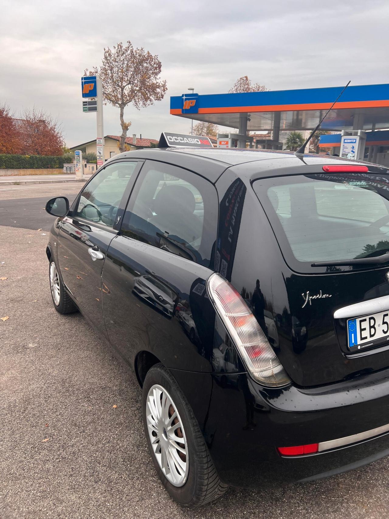 Lancia Ypsilon 1.2 Versus