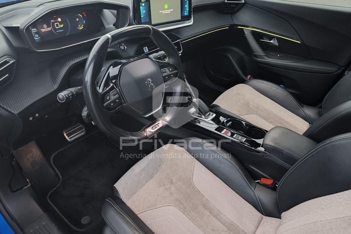 PEUGEOT 2008 motore elettrico 136 CV GT Line