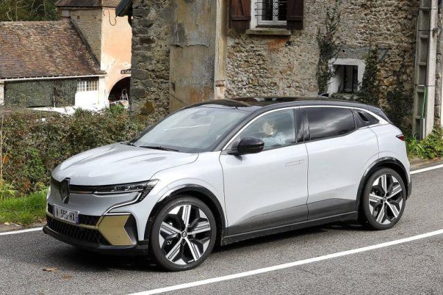 RENAULT D MÃ©gane Gran CoupÃ© Mégane E-Tech Electric 220 CV