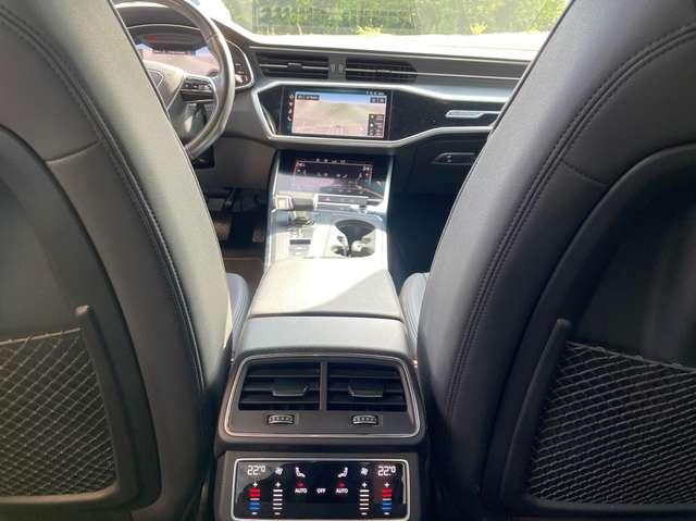 Audi A6 allroad 50 3.0 tdi mhev 48v Quattro 286cv Distronic Kamera