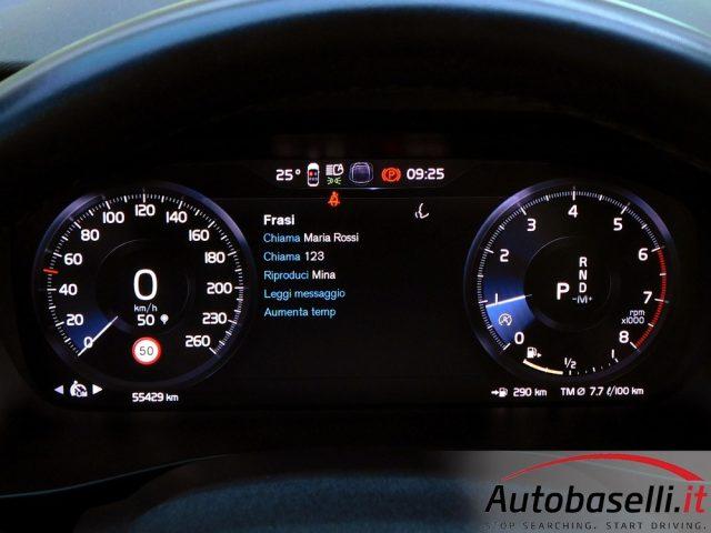 VOLVO XC40 T2 Essential