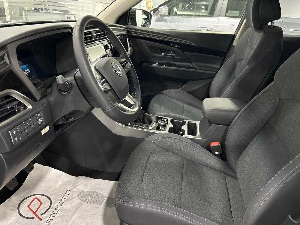 KGM KORANDO TB 1.5 DREAM 2WD MT MY24