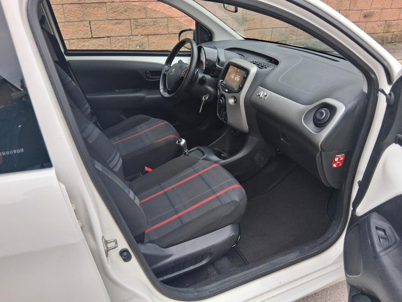 Peugeot 108 VTi 68 ETG 5 Porte Automatica