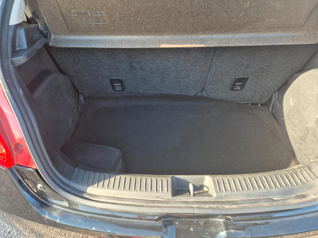 Mazda 2 Mazda2 1.3 16V 75CV 5p. Play GPL