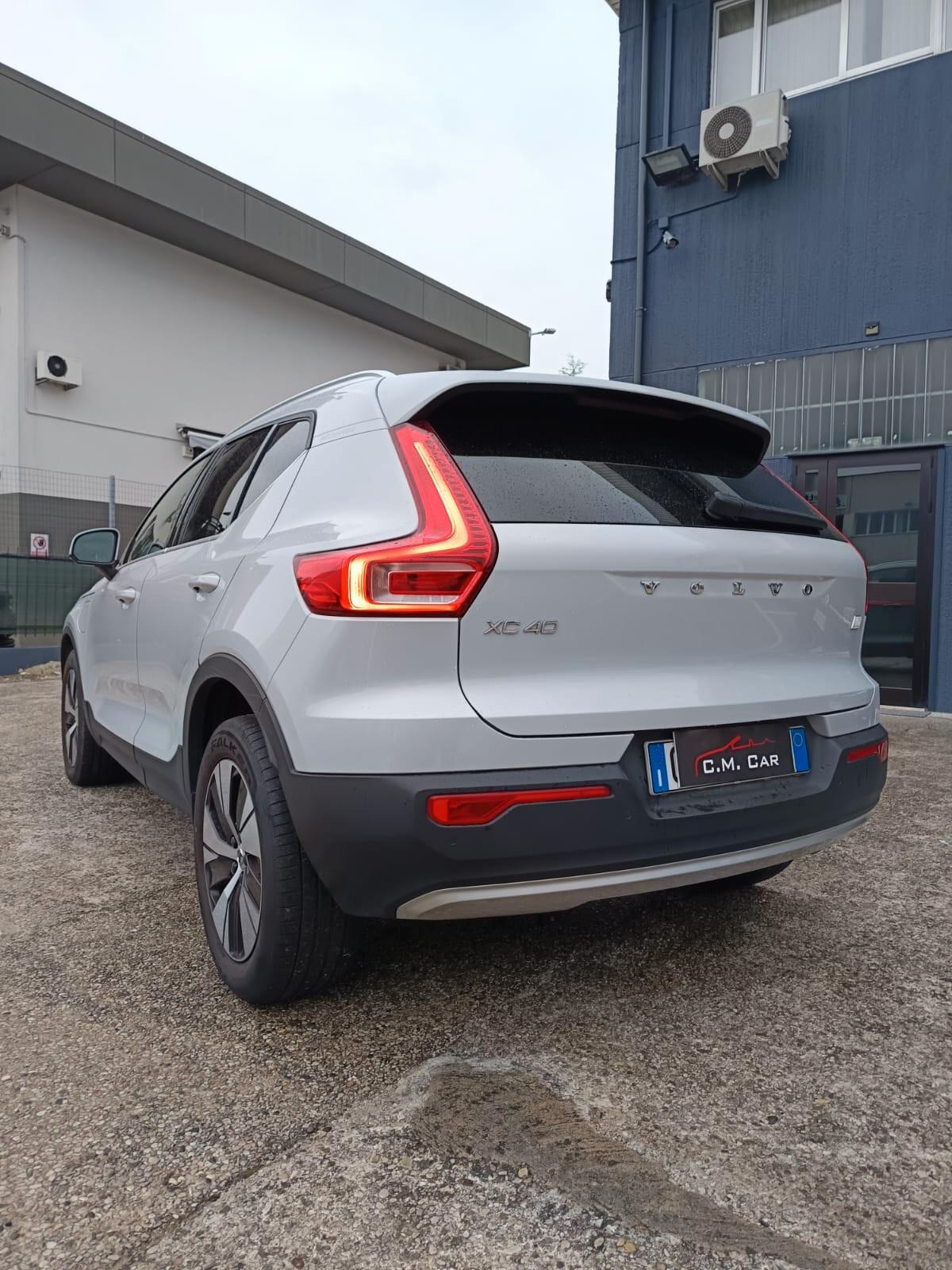 Volvo XC40 T5 Recharge Plug-in Hybrid Inscription Expression