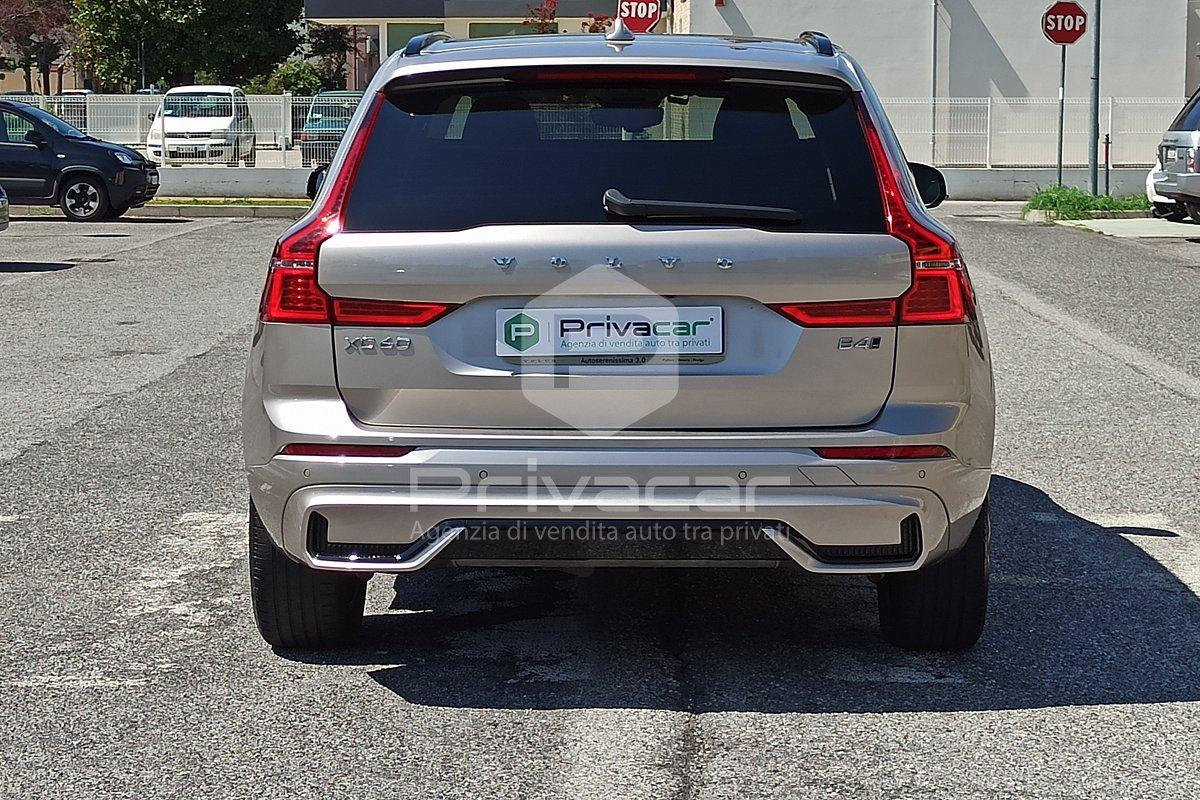 VOLVO XC60 B4 (d) AWD automatico Plus Dark N1