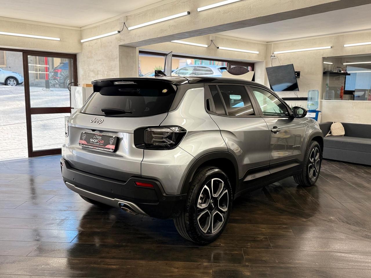 Jeep Avenger 1.2 Turbo 100 CV Summit