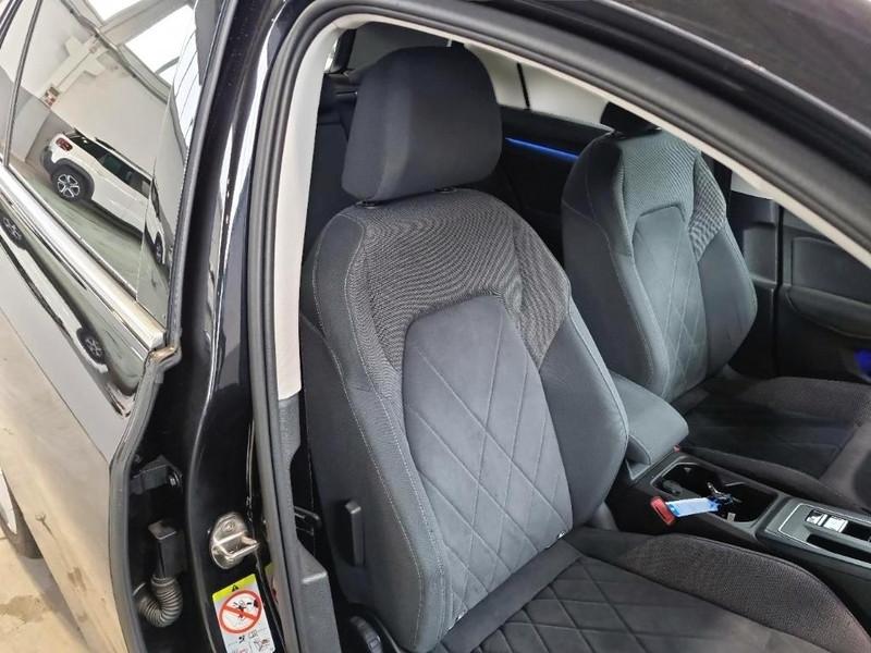 VOLKSWAGEN GOLF VIII 2.0 TDI STYLE DSG 5 PORTE BERLINA