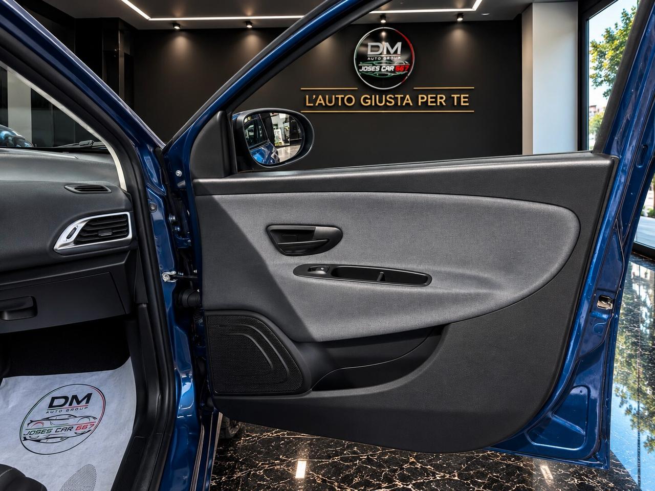 Lancia Ypsilon 1.0 FireFly 5 porte S&S Hybrid Gold