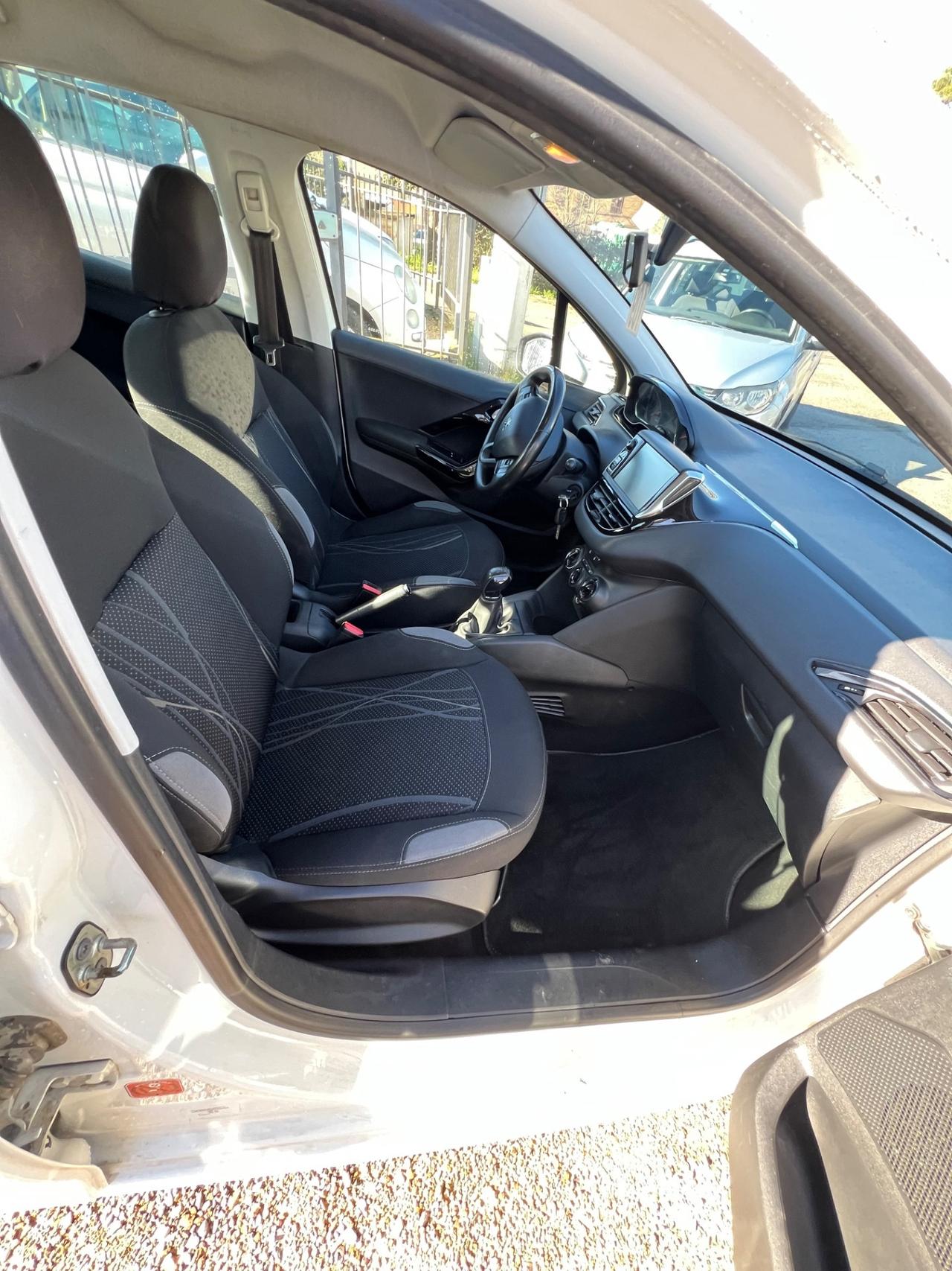 Peugeot 208 1.4 HDi 68 CV 5 porte Van