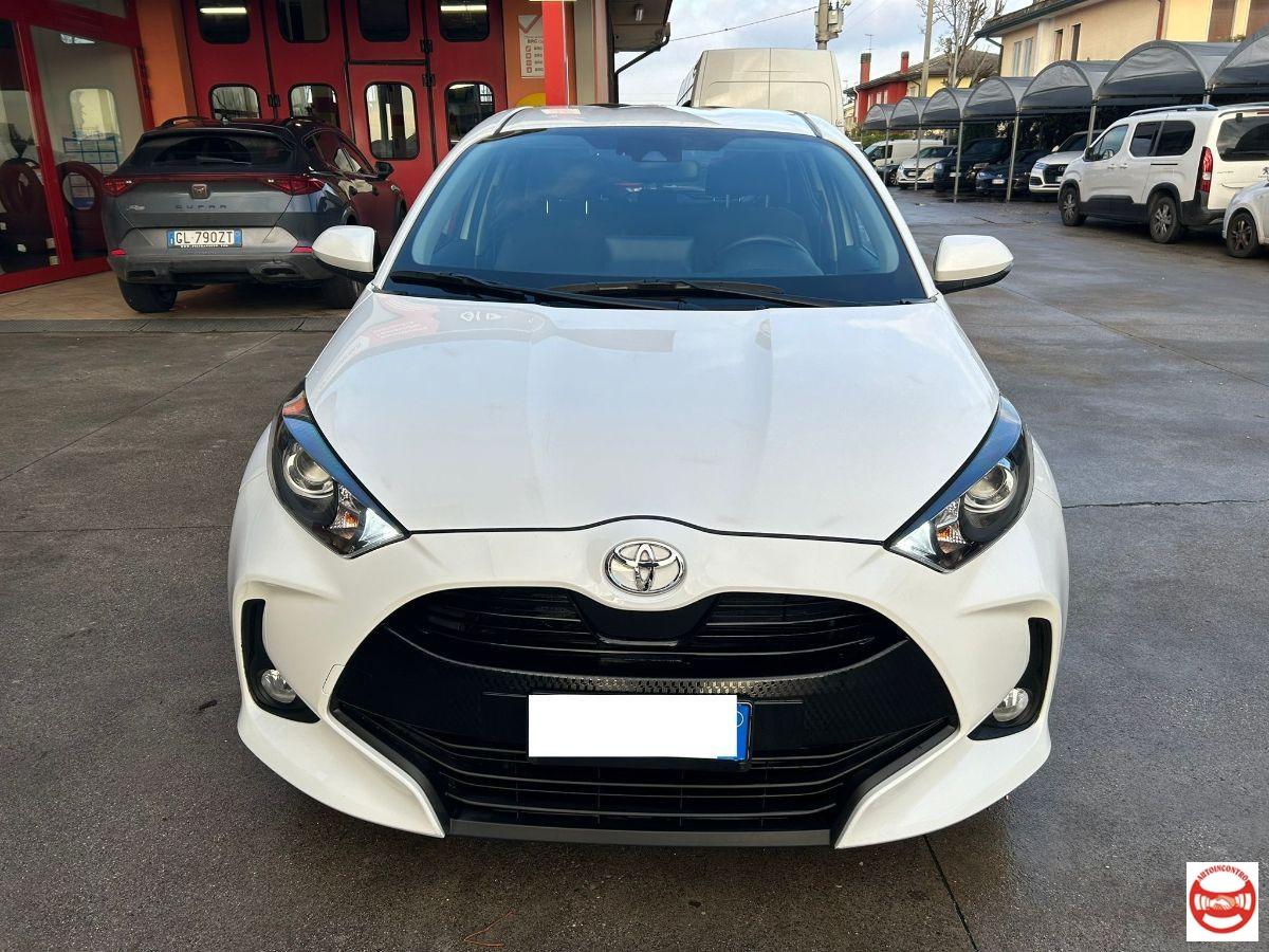 TOYOTA - Yaris 1.0 Active