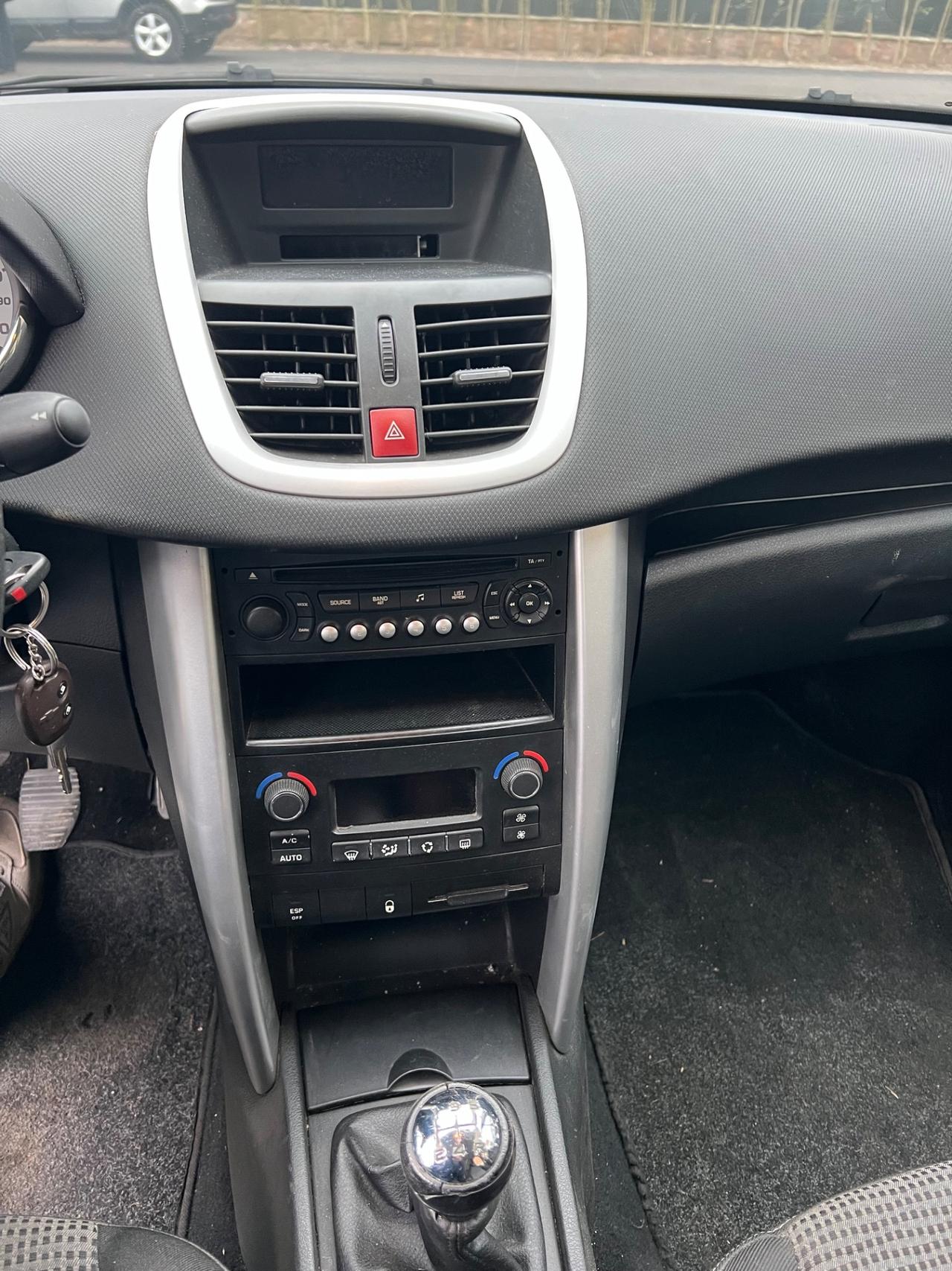 Peugeot 207 1.6 HDi 90CV FAP 5p. XS