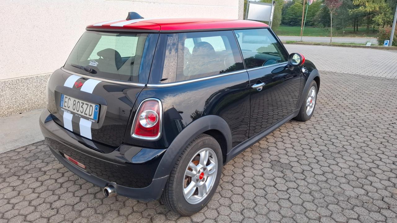Mini 1.6 16V One D
