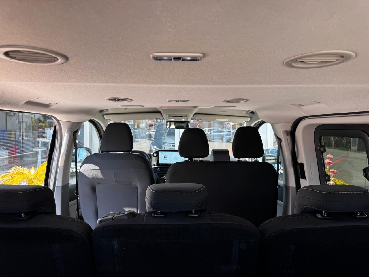 Ford Transit Custom 320 2.0 EcoBlue 136CV PC Combi Titanium