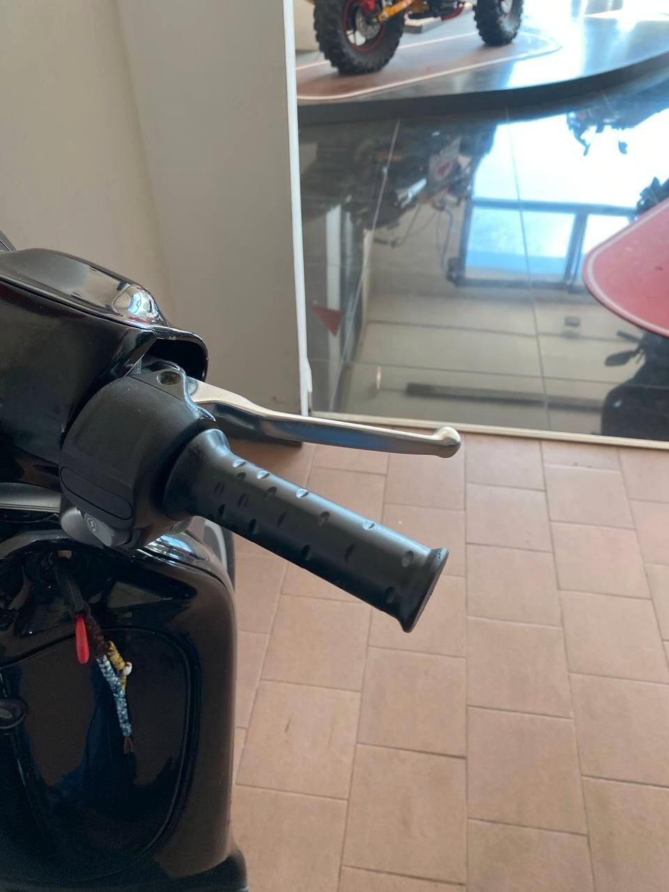 Aprilia Scarabeo 2t