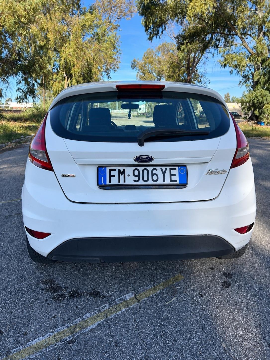 Ford Fiesta 1.4 TDCi 5p. Titanium