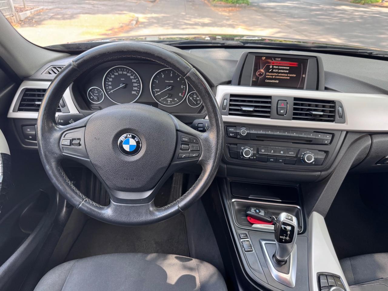 Bmw 318d Msport neopaten garanzia 12 mesi