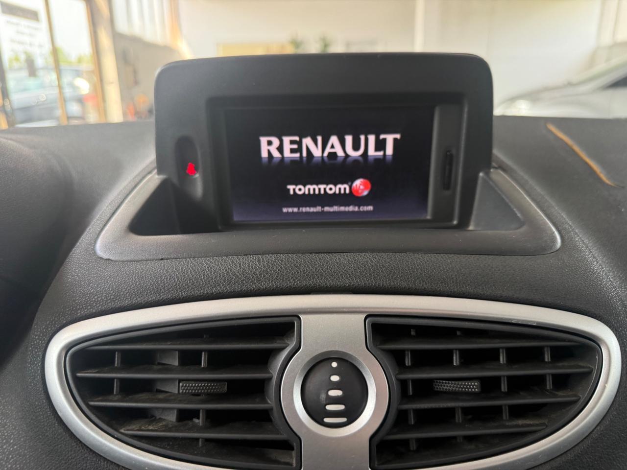 Renault Clio 1.2 16V 5 porte GPL Dynamique ok neopatentati