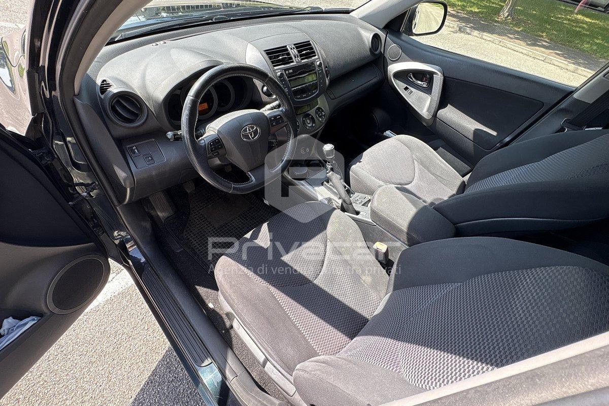 TOYOTA RAV4 Crossport 2.2 D-4D 150 CV DPF