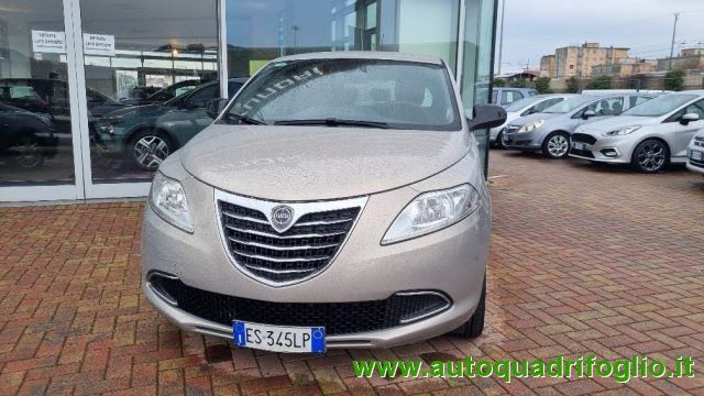 LANCIA Ypsilon 1.3 MJT 16V 95 CV 5 porte S&amp;S Silver